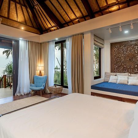 Villa Juan - A Beach Front Villa In General Luna Siargao Kültér fotó