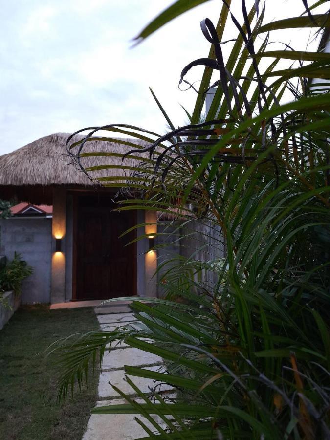 Villa Juan - A Beach Front Villa In General Luna Siargao Kültér fotó