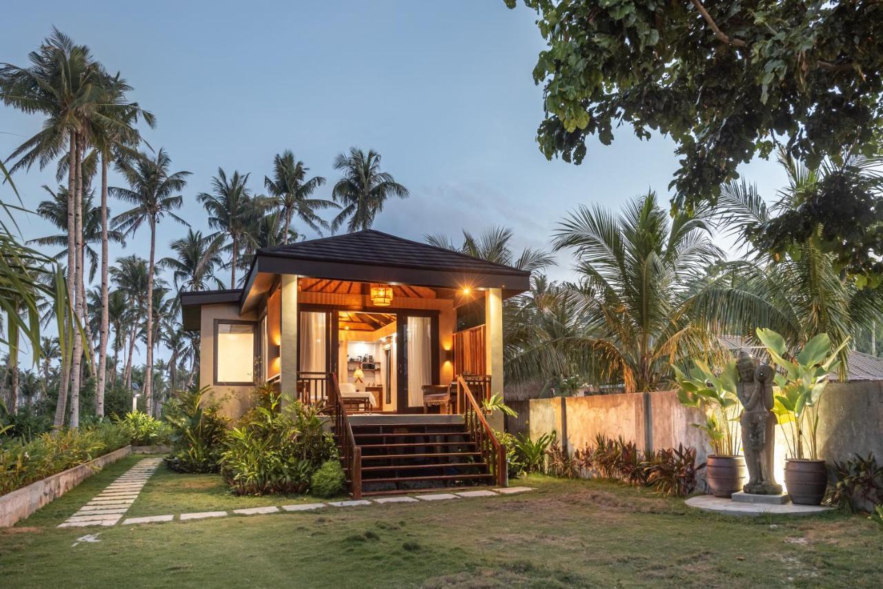 Villa Juan - A Beach Front Villa In General Luna Siargao Kültér fotó